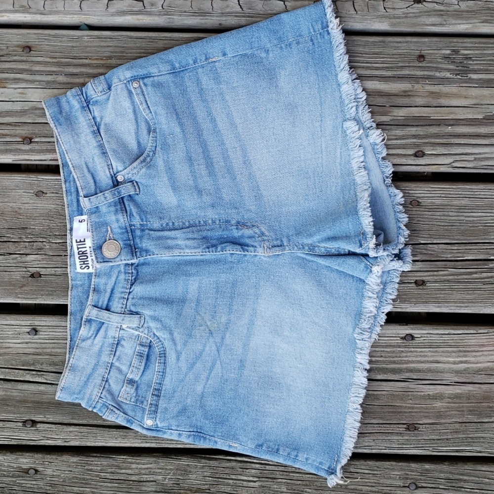 Cute Shortie Denim Jean Short Size 5